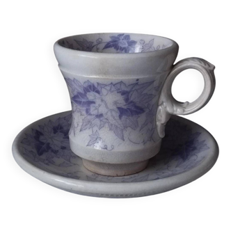 Old brûlot cup and its saucer Sarreguemines "Bryona"