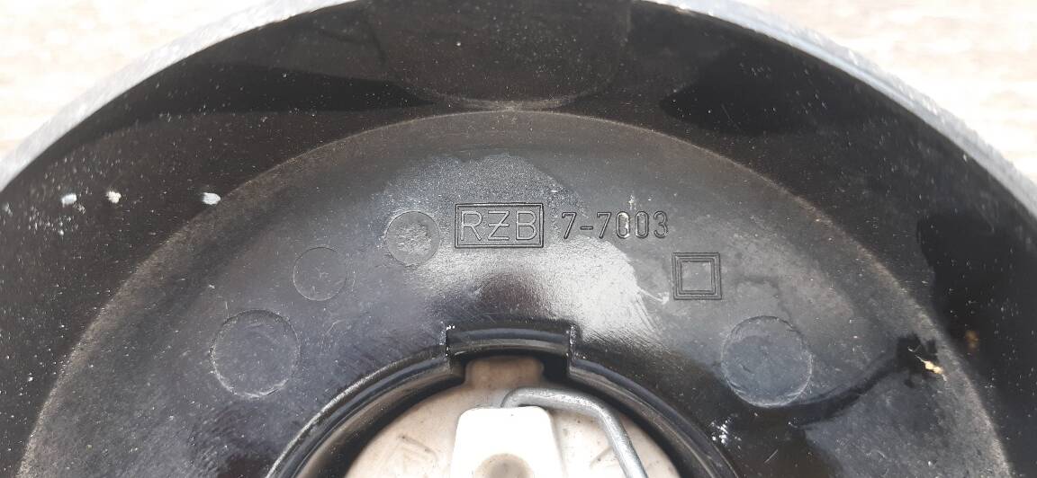 Chiseled glass ceiling light by RZB Leuchten