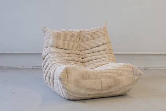 Togo 3 places et fauteuil en velours côtelé blanc