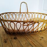 Rattan bassinet