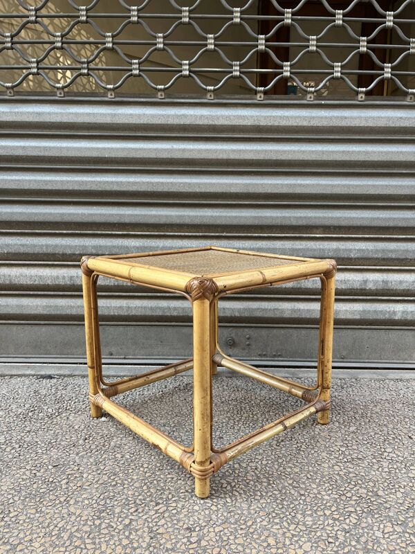 Table basse carrée en rotin