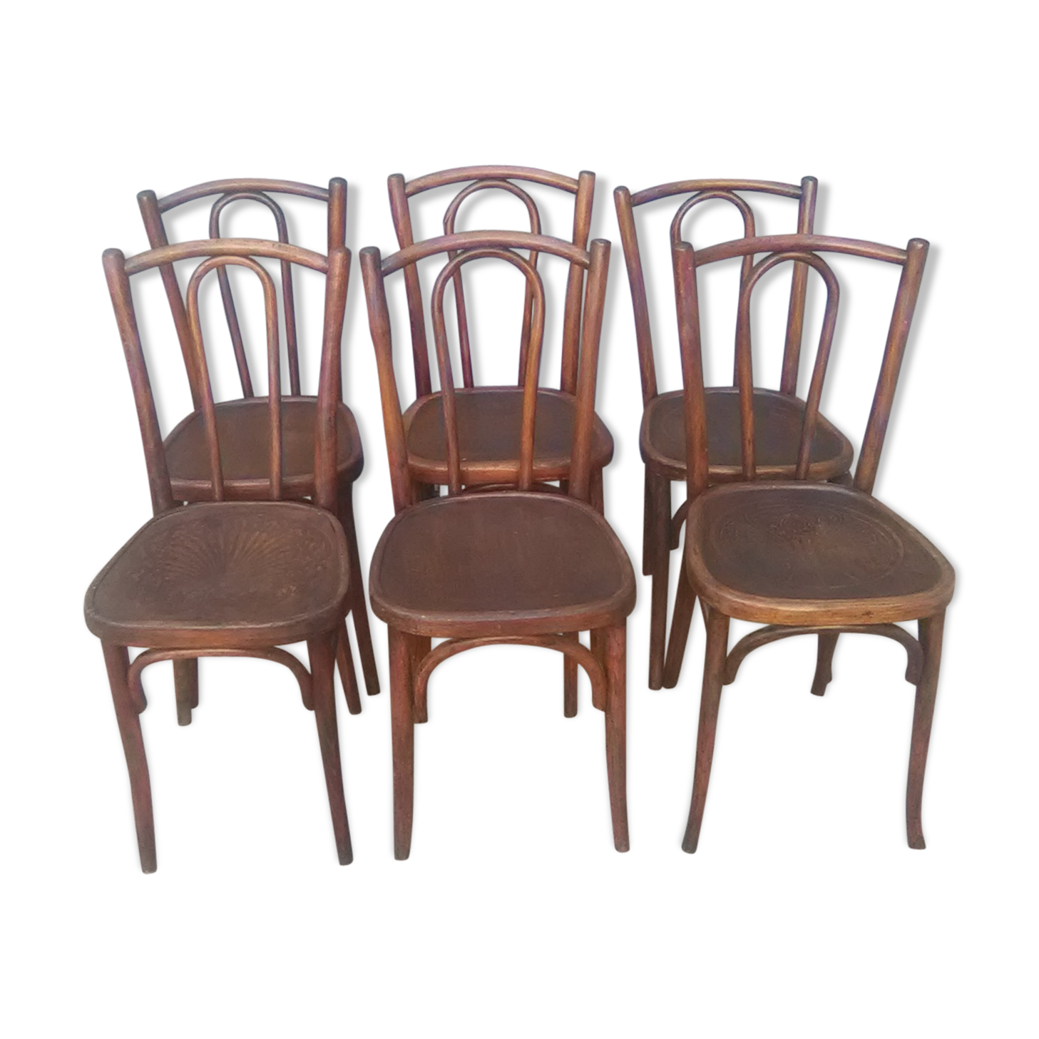 Lot of 6 mismatched bistro chairs