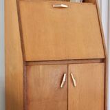 Secretary compass feet