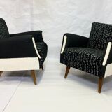 Paire de fauteuils années 1960