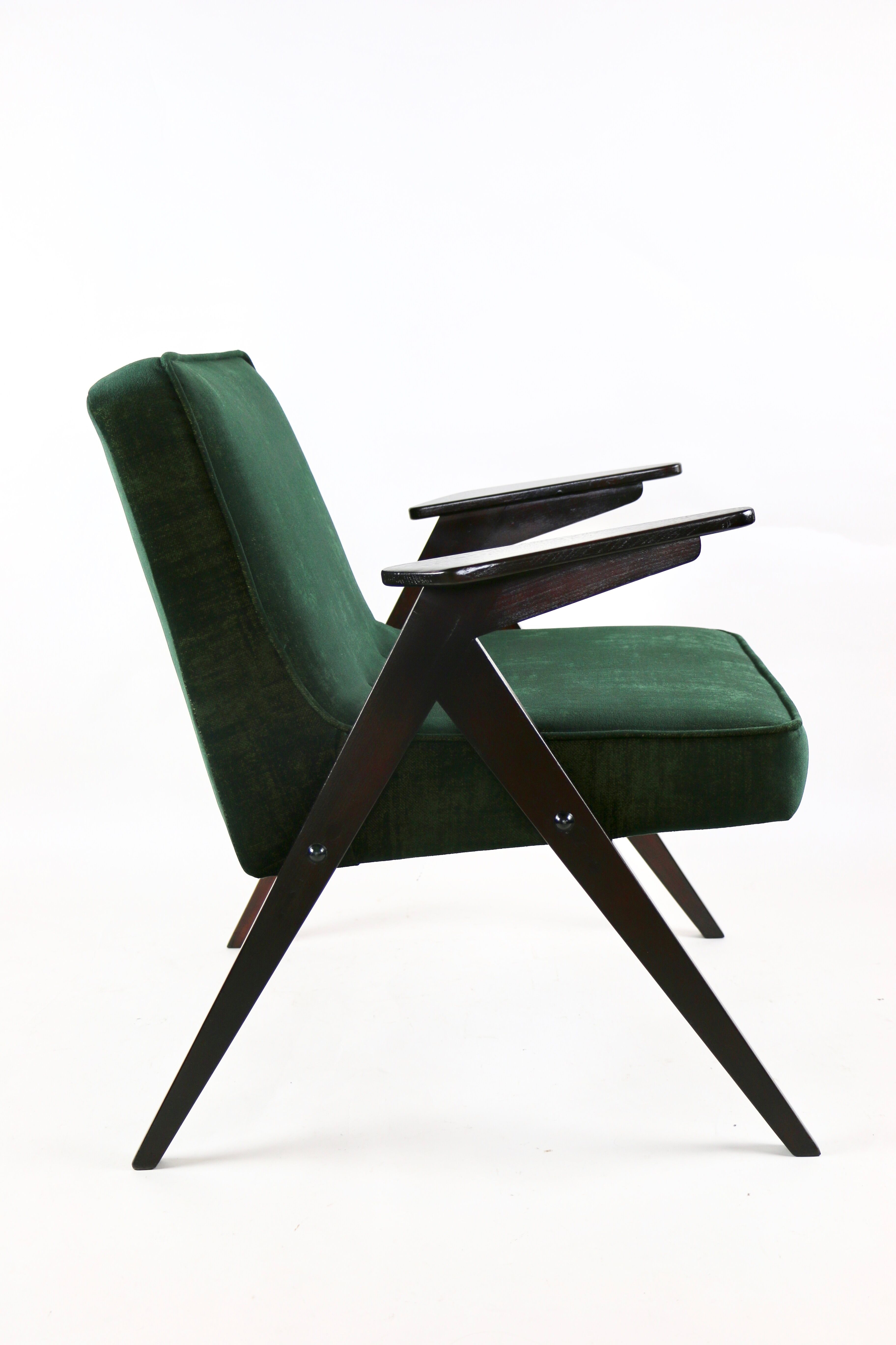 Green armchair by Józef Chierowski, 1970