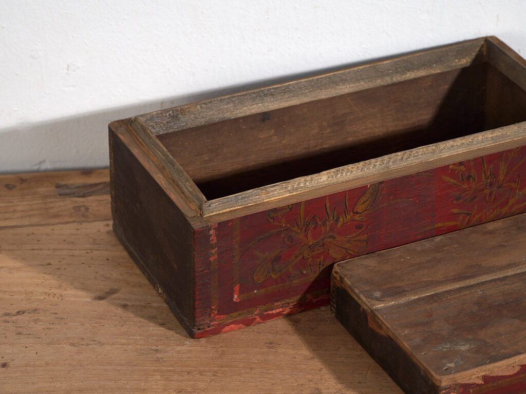 Old red chest (circa 1900) #40