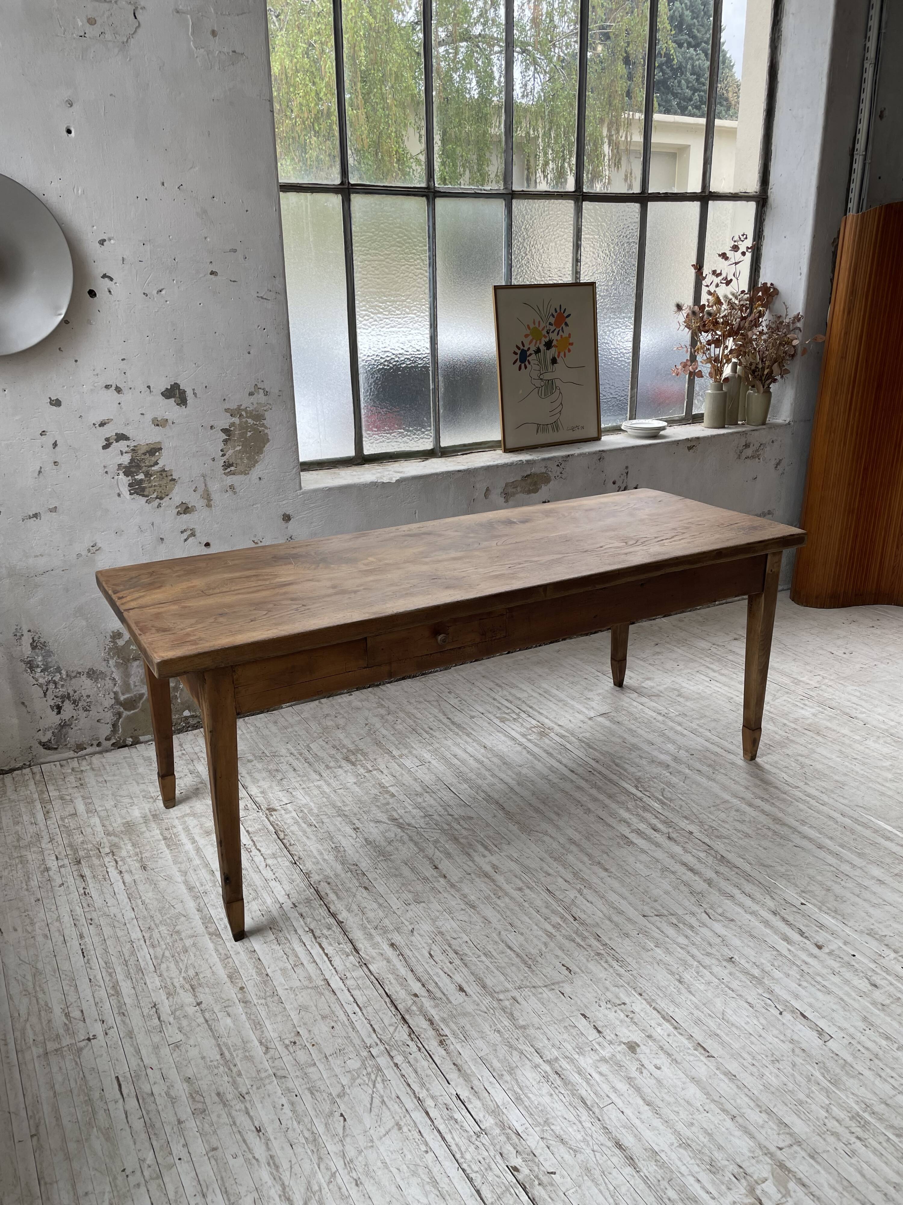 Farmhouse table in oak and walnut 2m