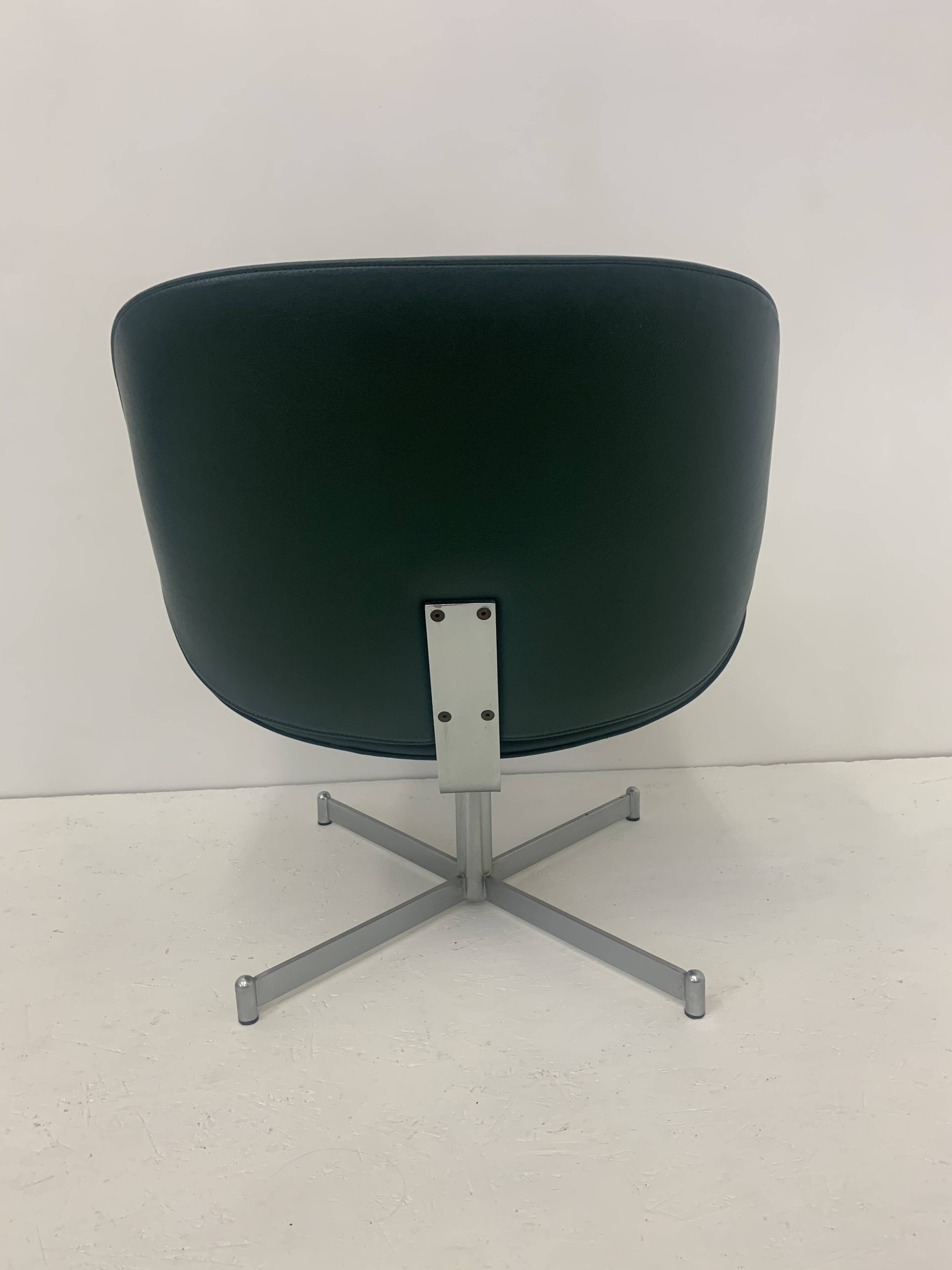 Mid-Century Artifort Geoffrey Harcourt lounge chair ‘Exquis’ , dark green ,