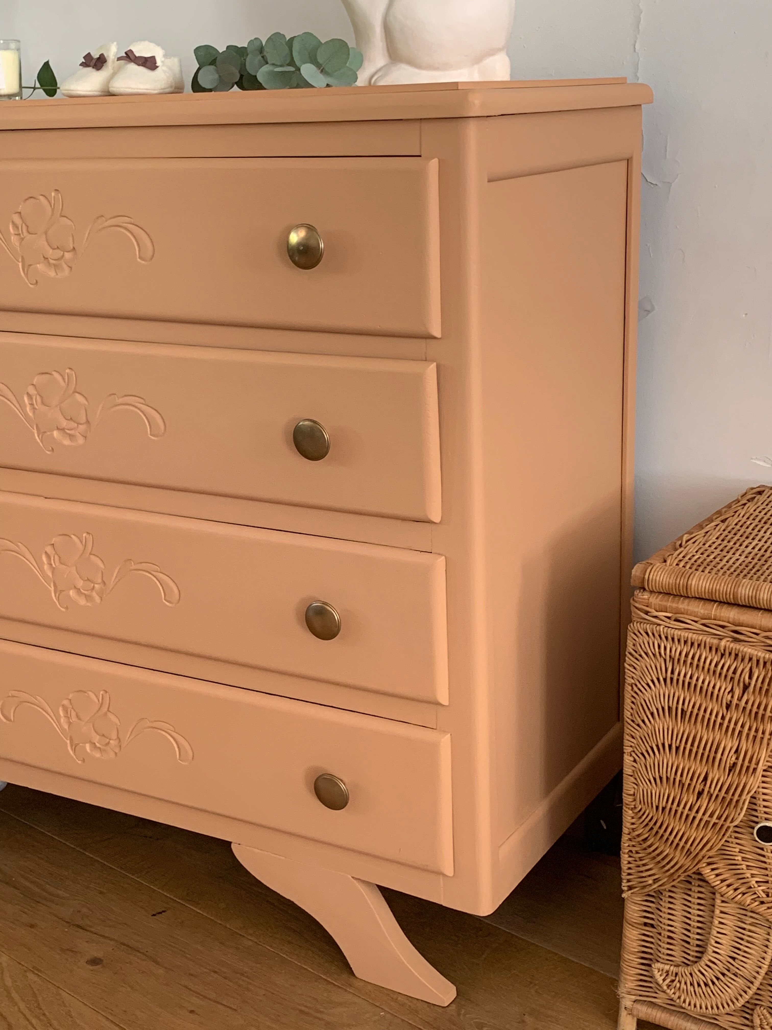 Commode vintage rose blush
