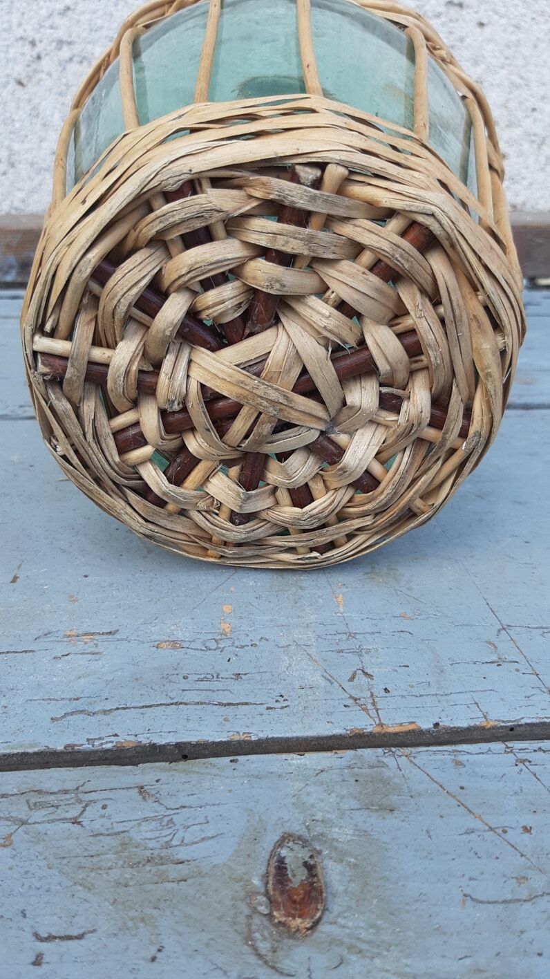 Lady jeanne vintage viresa with wicker