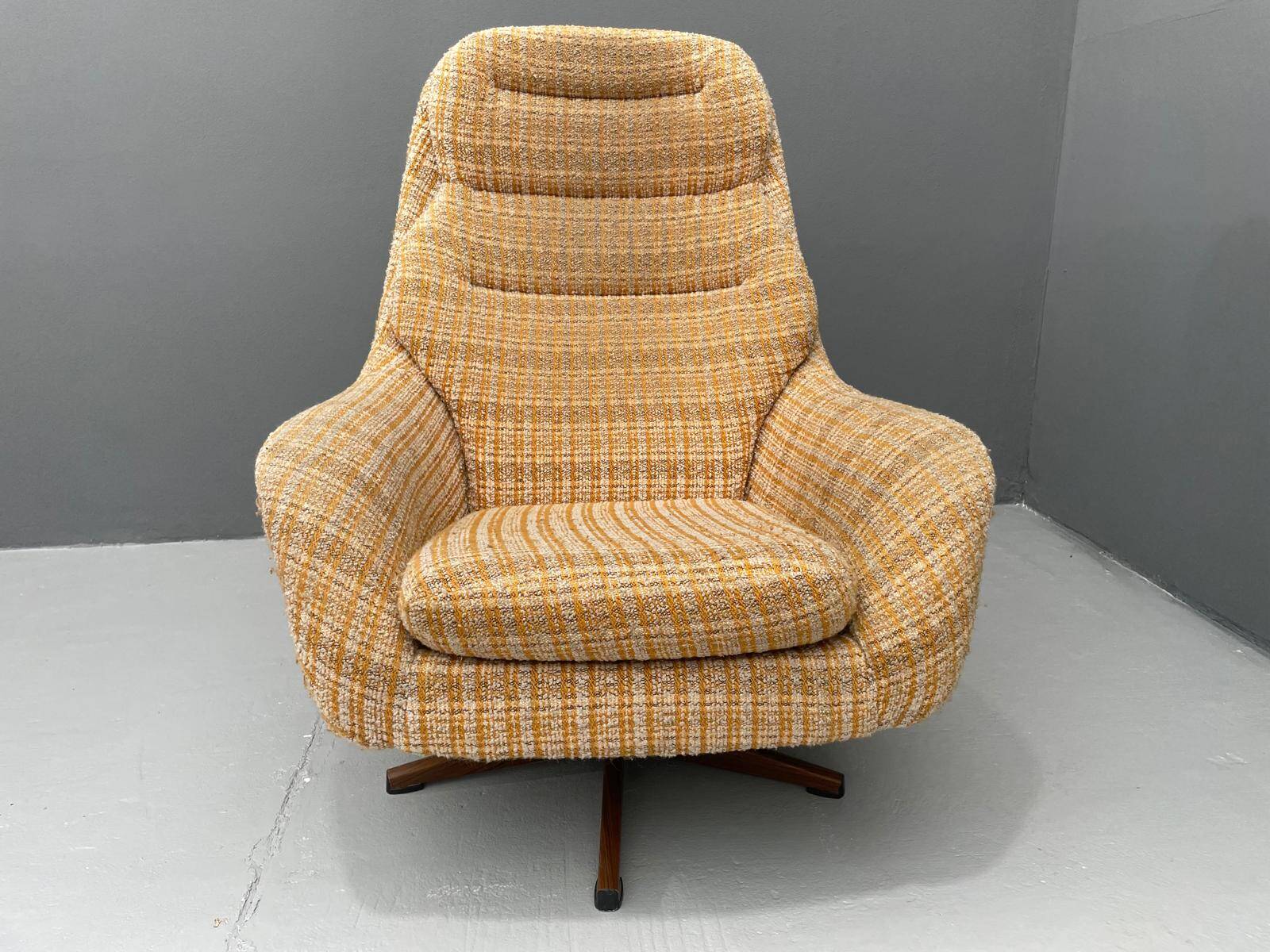 Swivel Armchair for Jitona Soběslav, 1970s, Czechoslovakia