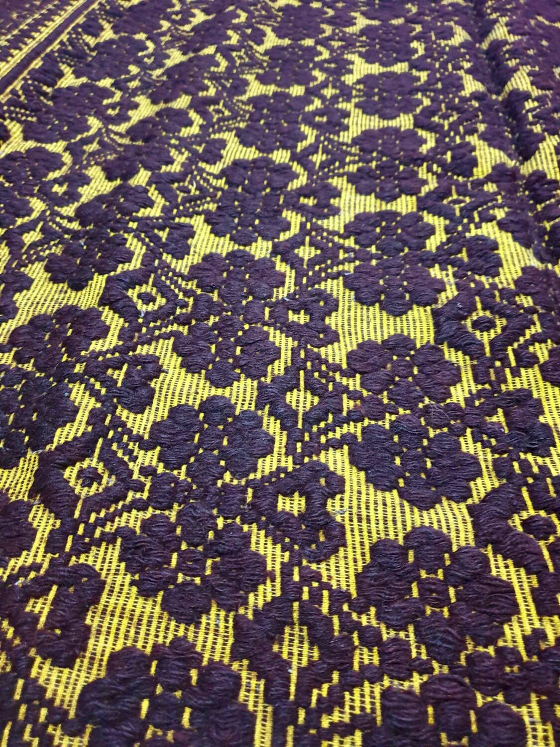 Tapis brun tissé à la main Teppich Roumanie 204x146cm