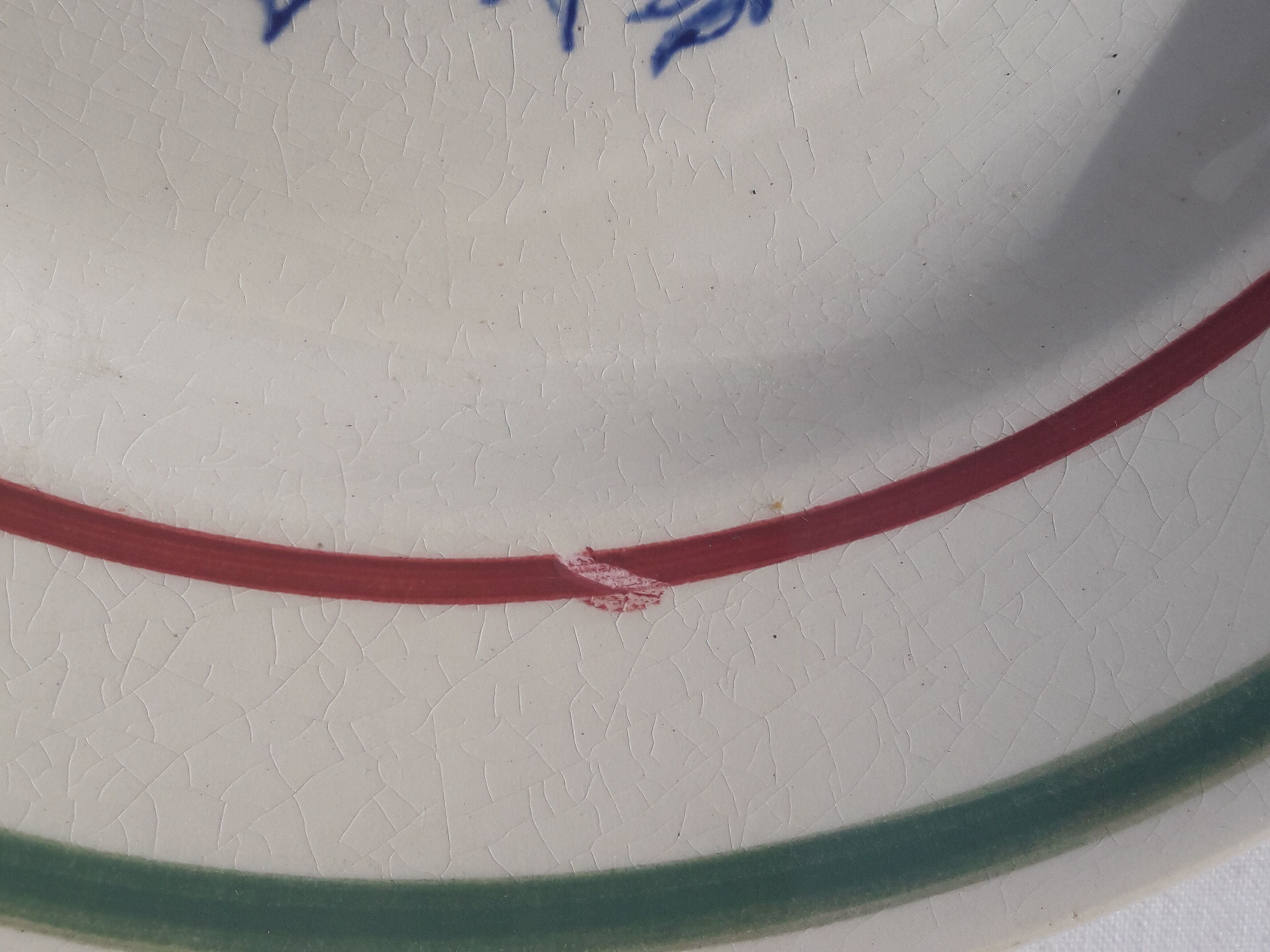 Gien model Amilly earthenware plate diam 22.5 cm