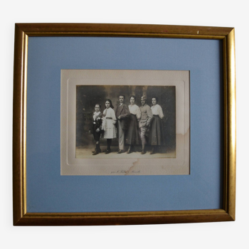 Photo de famille par le Studio Fabre à Marseille vers 1920