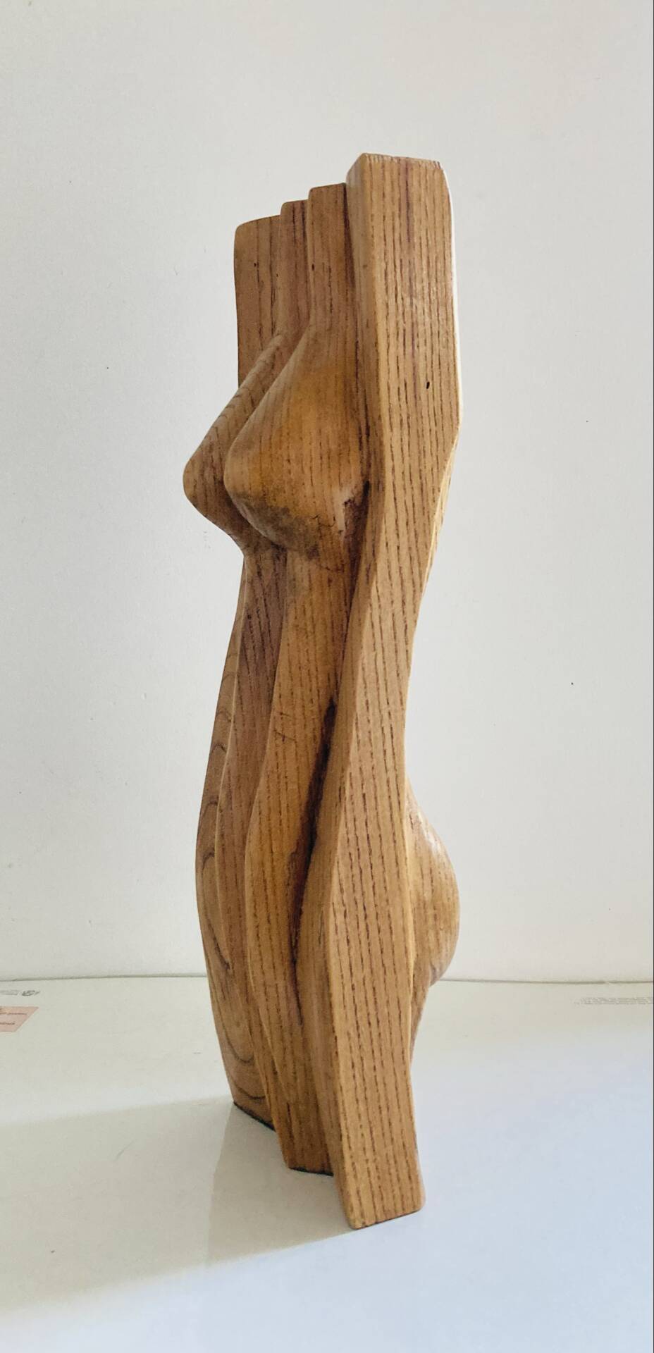 Stylised vintage female sculpture from the 1960s with organic shapes.