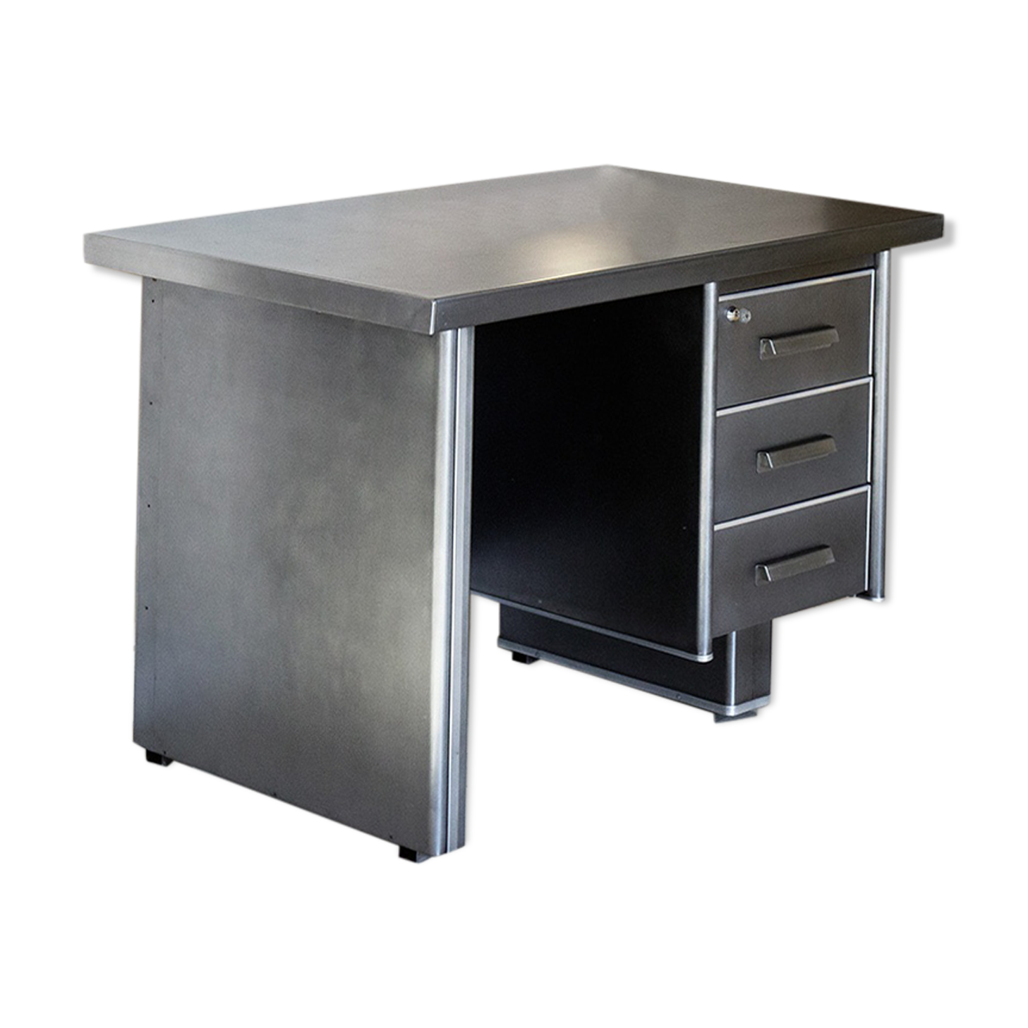 Desk Industrial year 60