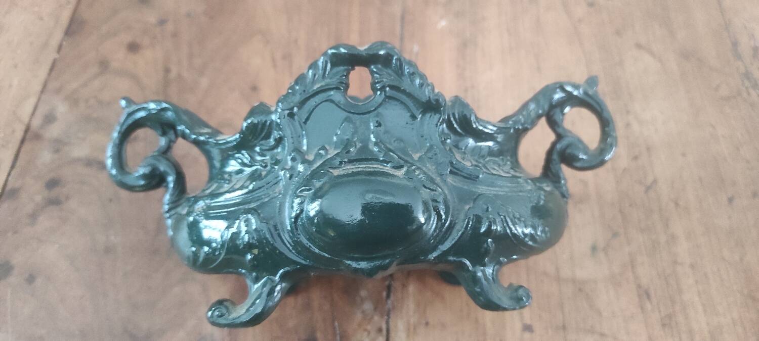 Jardinière en fonte