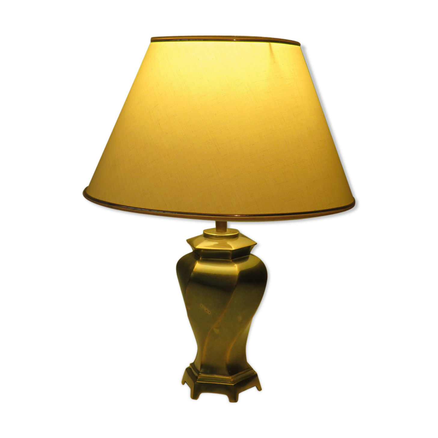 Twisted brass lamp from the 1970s