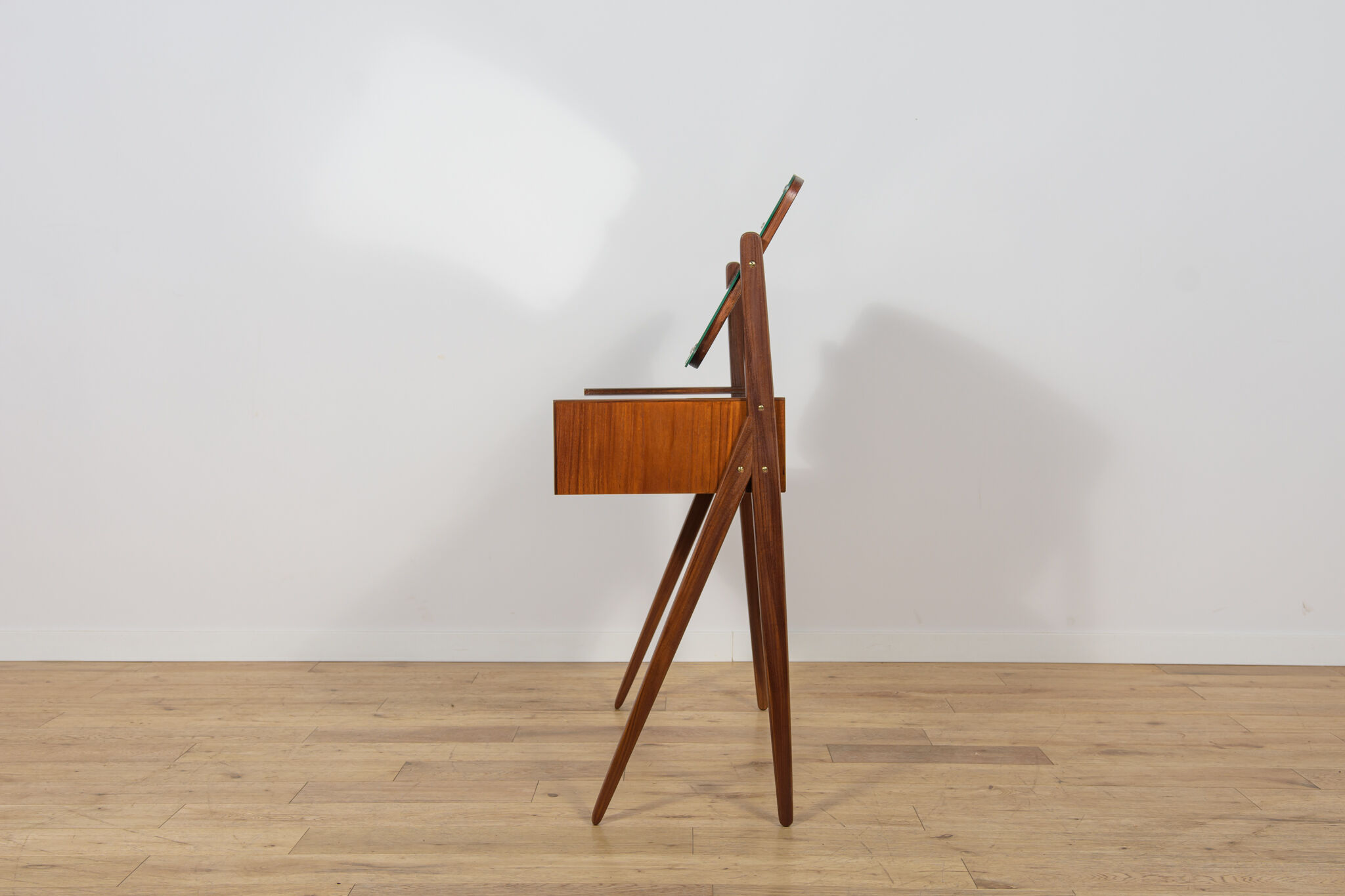 Mid-Century Teak Dressing Table with Mirror by Arne Vodder for Ølholm Møbelfabrik, Denmark, 1960s