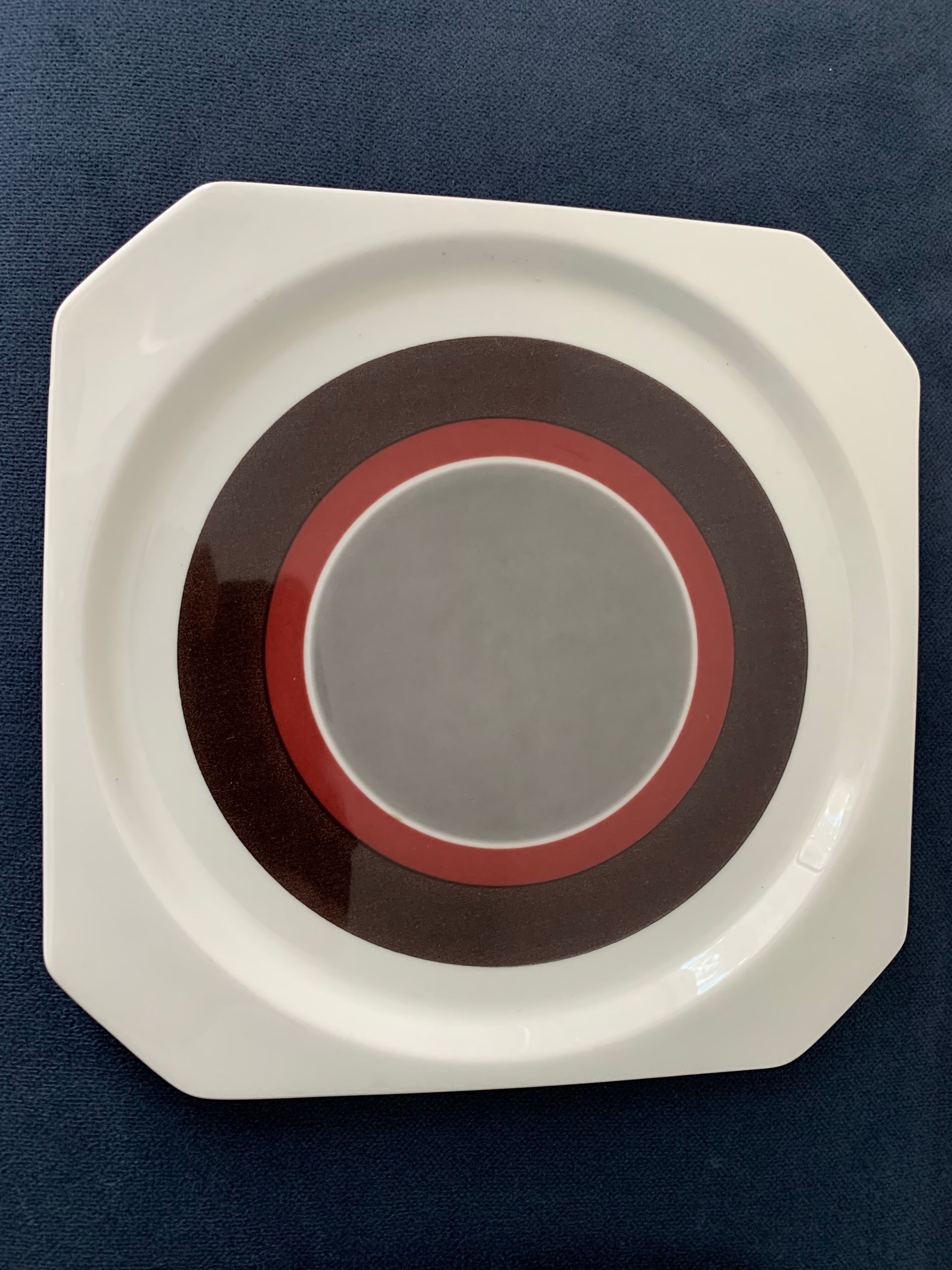 Service 4 people Avant Garde de Villeroy and Boch 1970