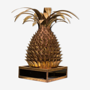 Pineapple table lamp