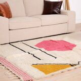 Handmade traditional Atlas Moroccan rug, size 150 x 250 cm.