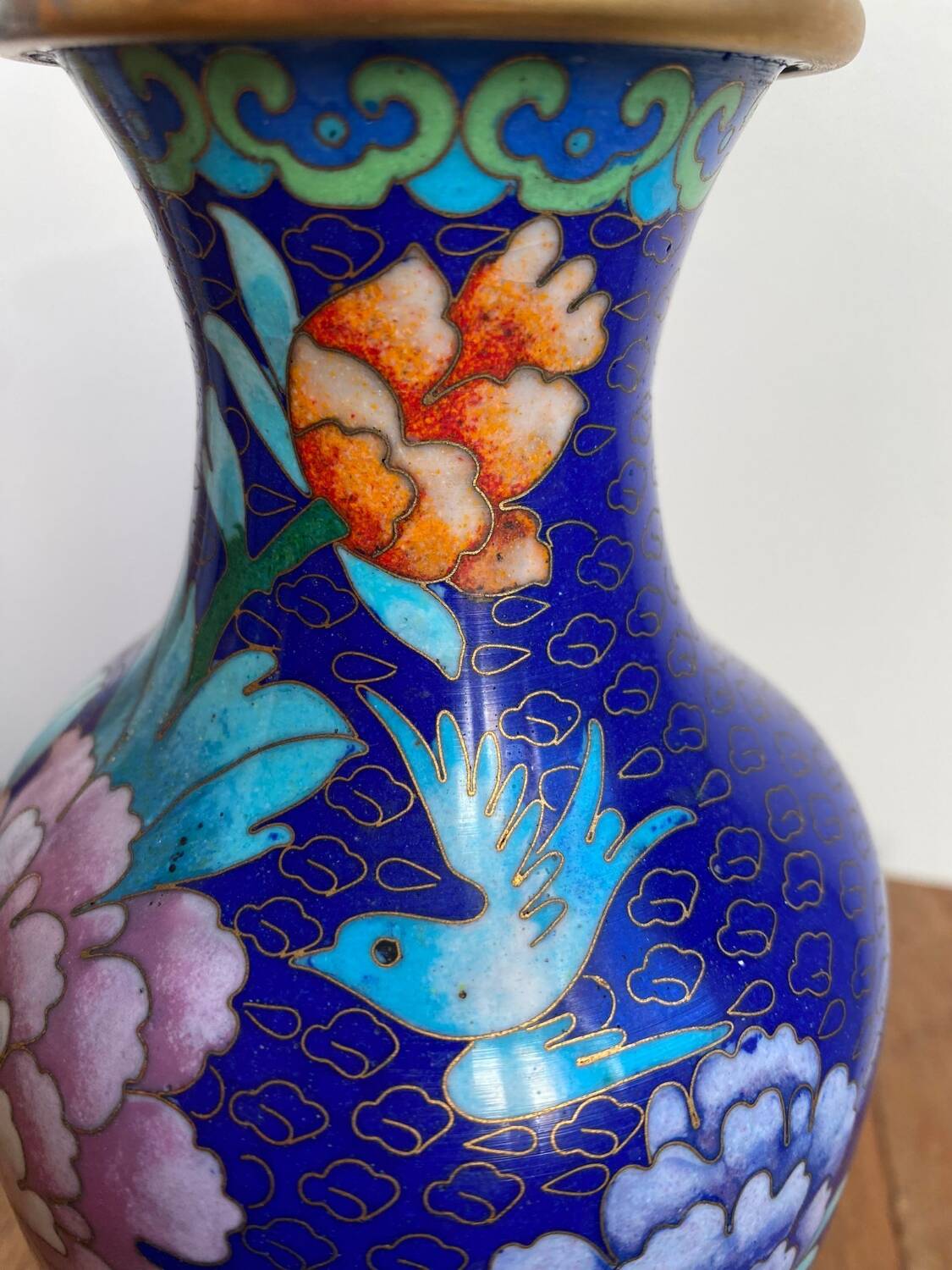 Chinese cloisonné vase