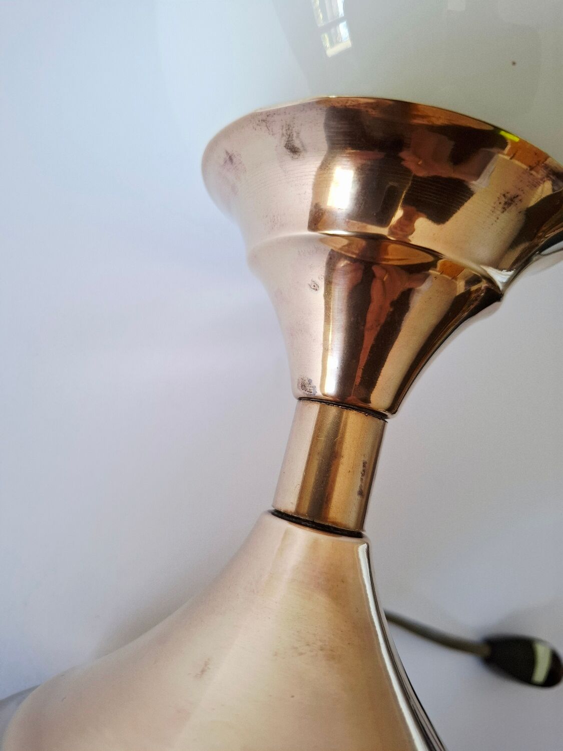 Vintage tulip base brass lamp