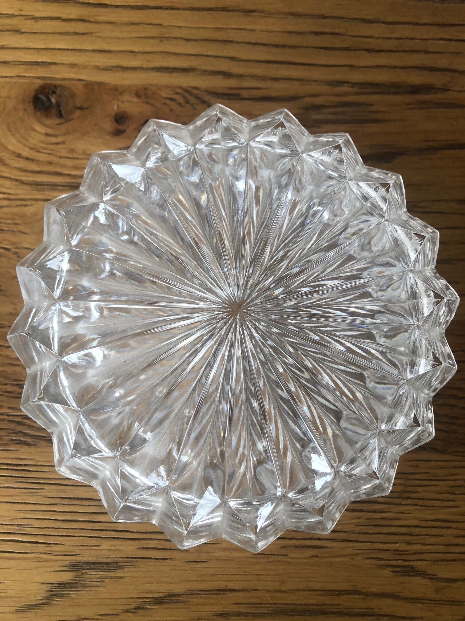Cut crystal candy box