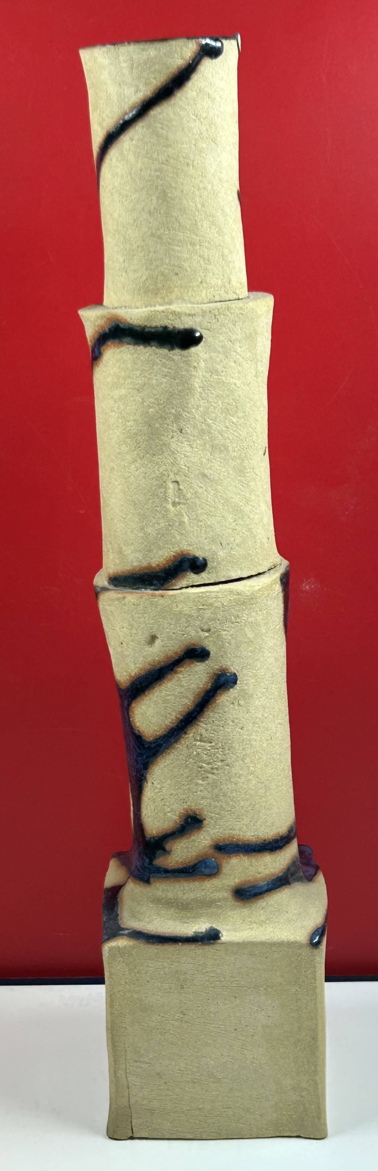 Contemporary ceramics, signature to be identified