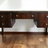 Un grand bureau en palissandre style Art Déco 5 tiroirs et motifs