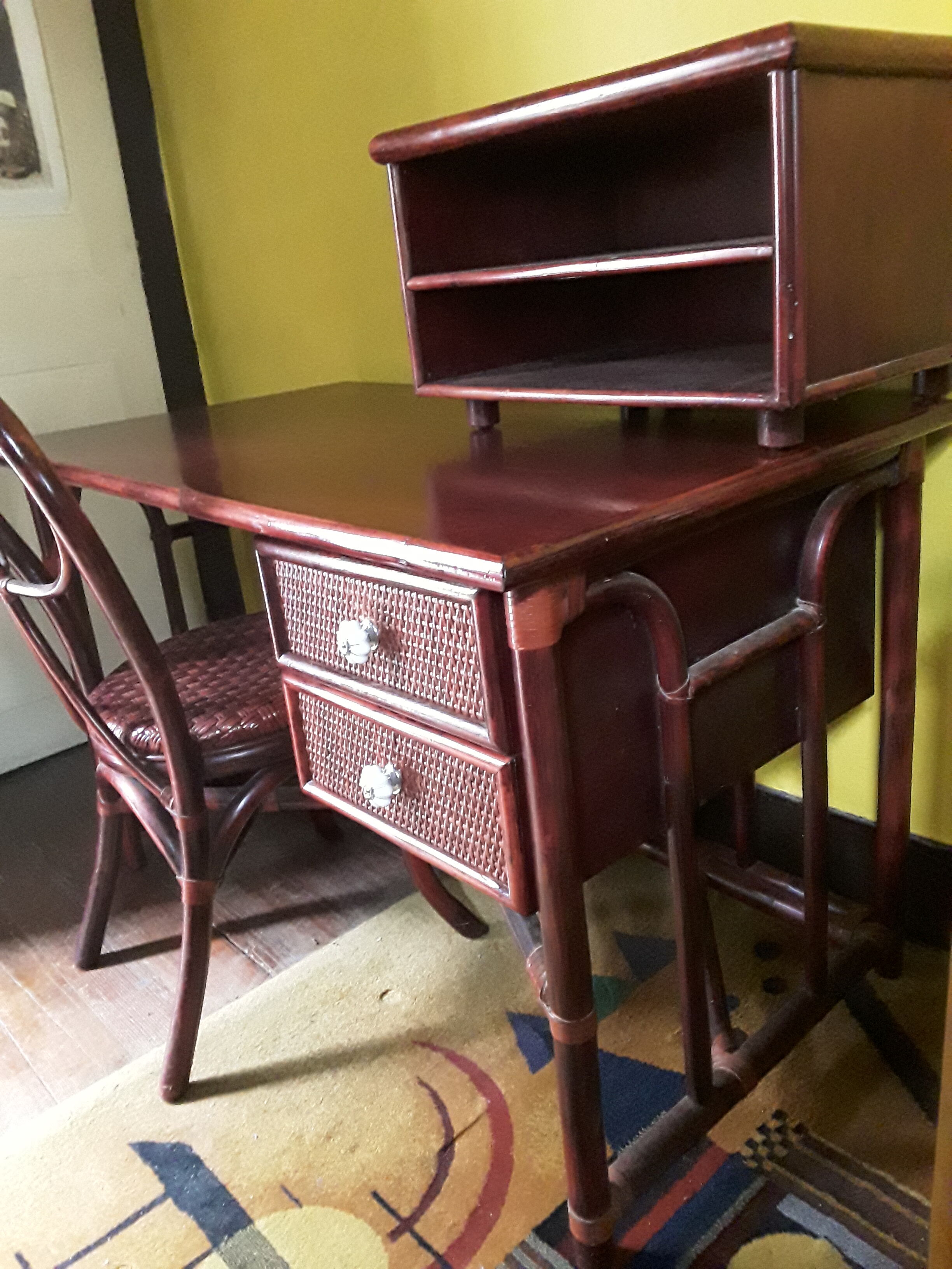 Desk and chair in rattan and vintage wood