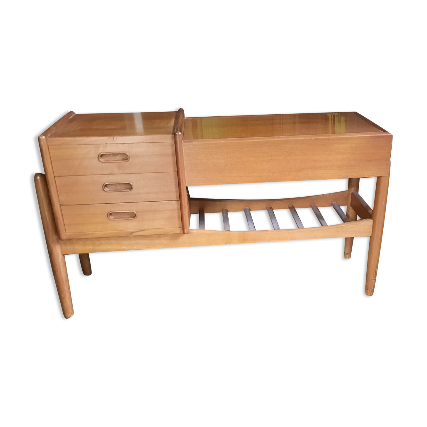 Scandinavian furniture by Arne Wahl Iversen 1960