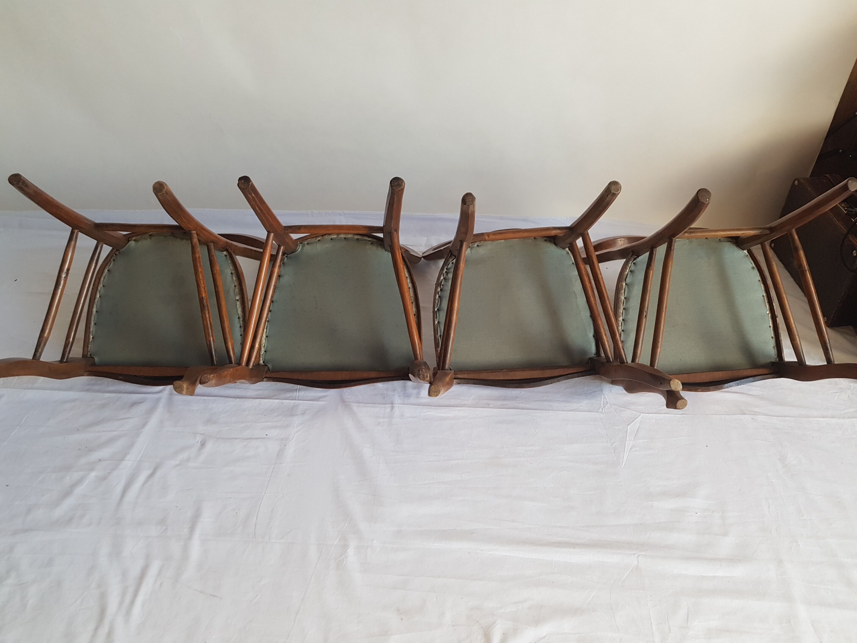 Suite de 4 chaises Louis Philippe