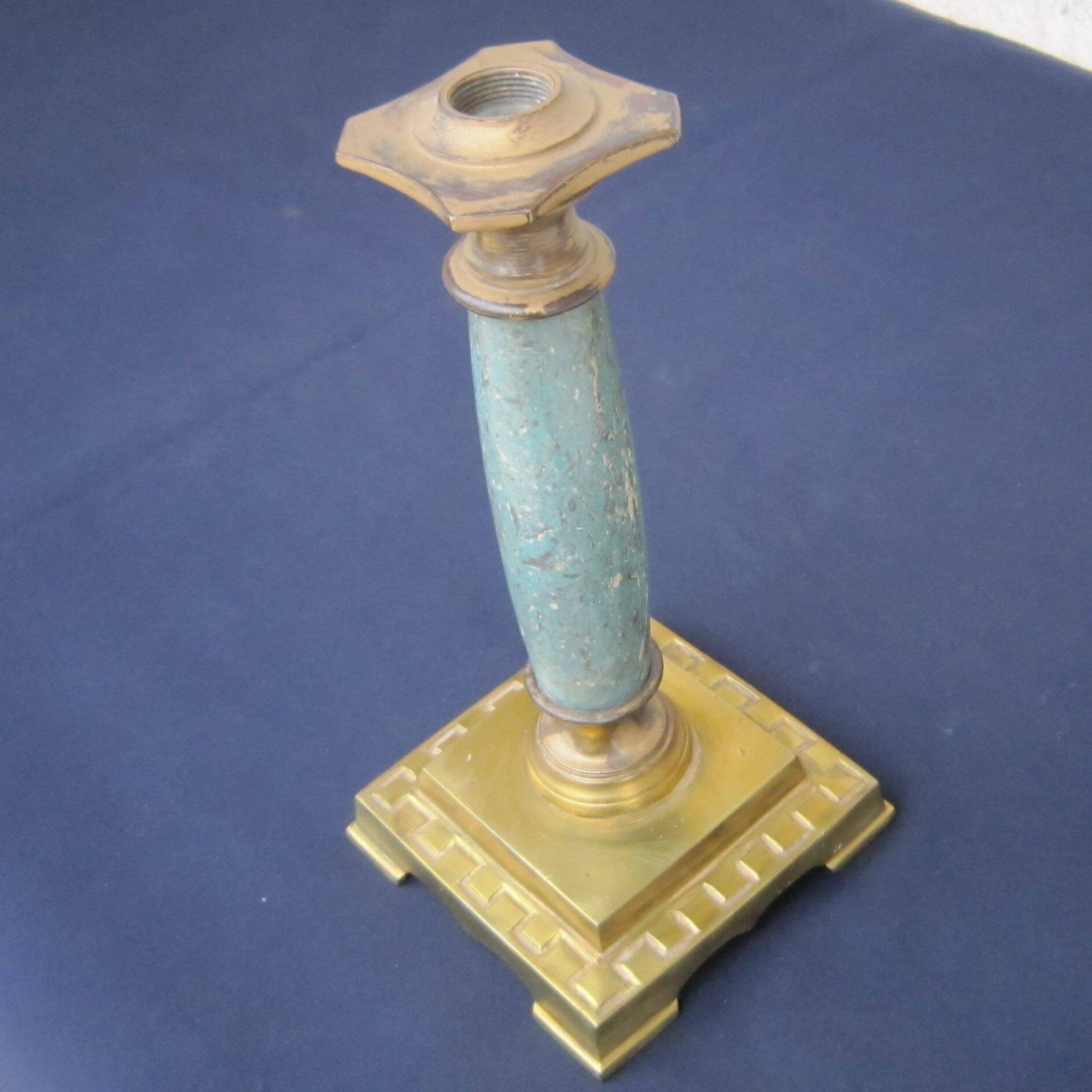 Ancien pied de lampe, en bronze