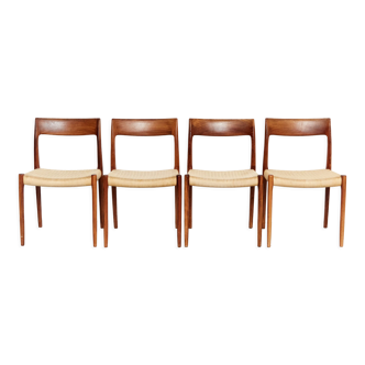 4 chaises modèle 77 de Niels Otto Møller pour J.L. Møller