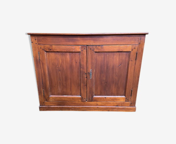 Buffet bas en sapin