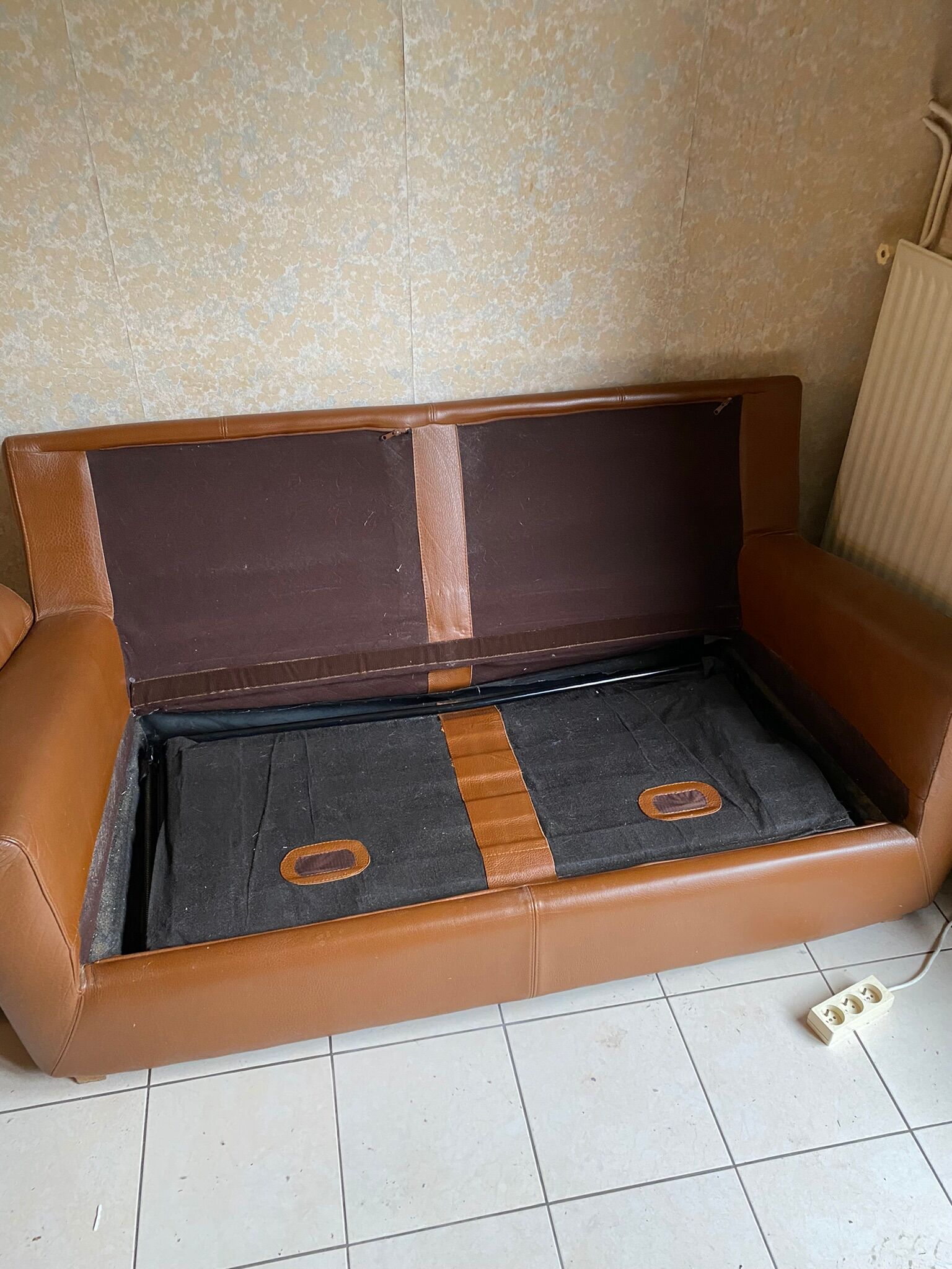 Vintage leather sofa 2 seater convertible caramel color
