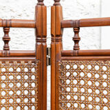 Canne walnut screen