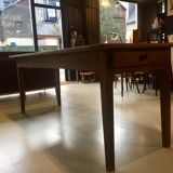 Farm table