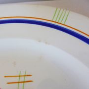 Vintage round serving dish from Gien, model Robinson 2106119.