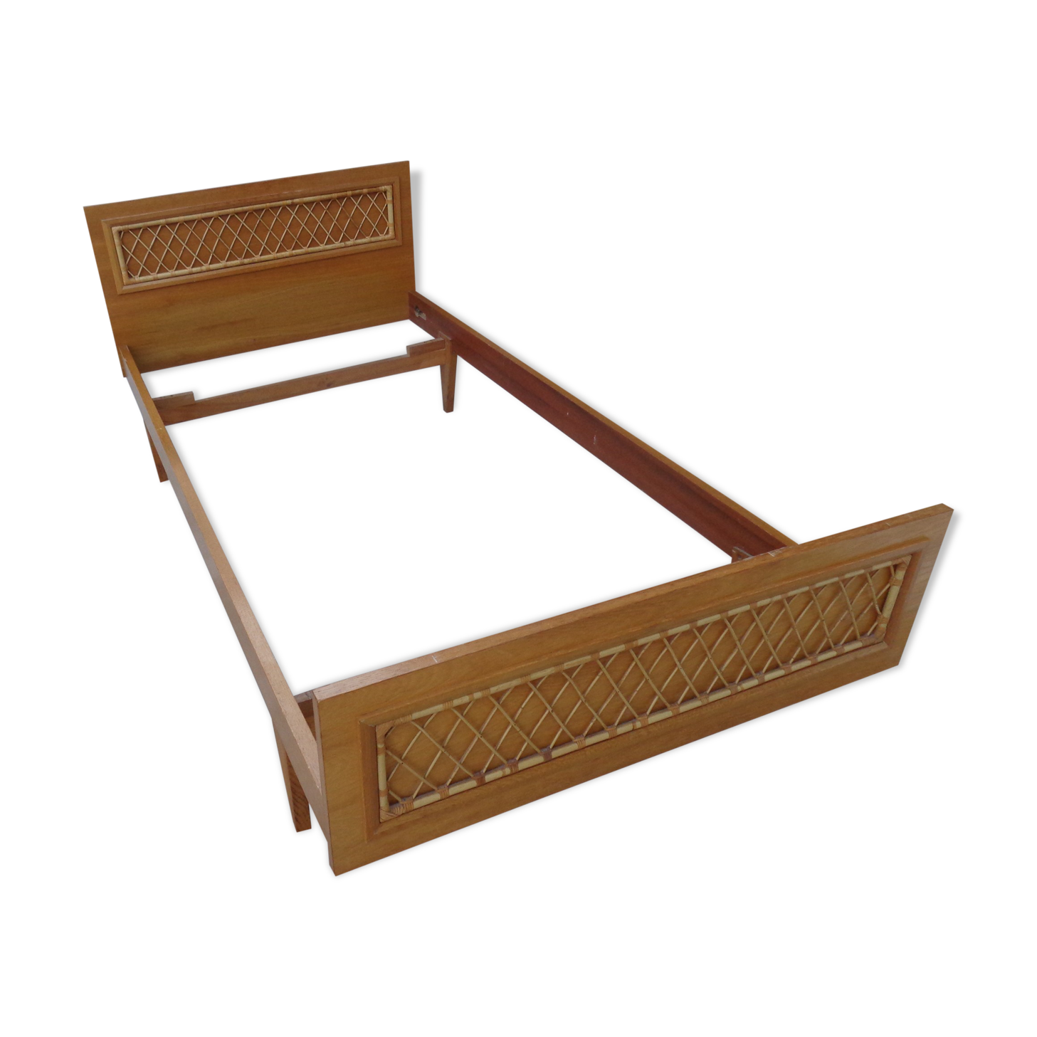 Bed wood and rattan wineing Louis Sognot of the 50s with his articulated box spring