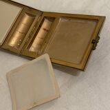 Vintage powder compact - good condition