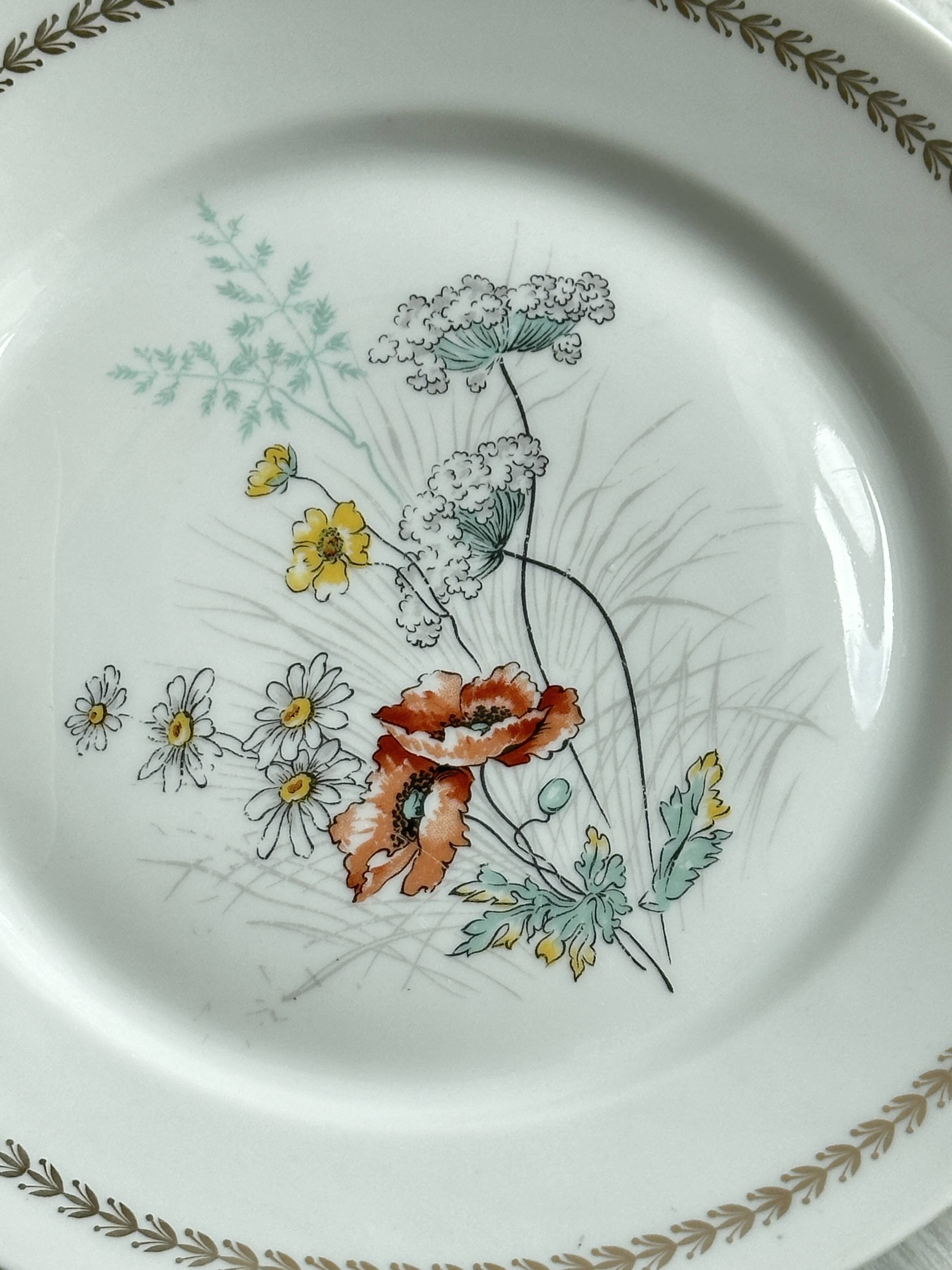 4 Vierzon Limoges porcelain plates.