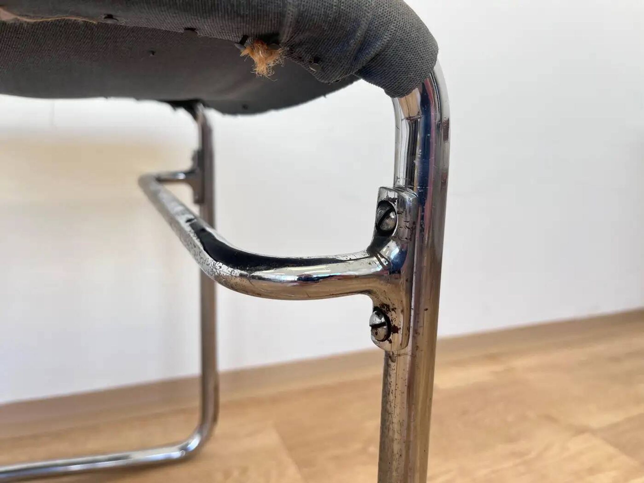 Tubular steel chrome Bauhaus chair by Hynek Gottwald - 1930 (Eisengarn)