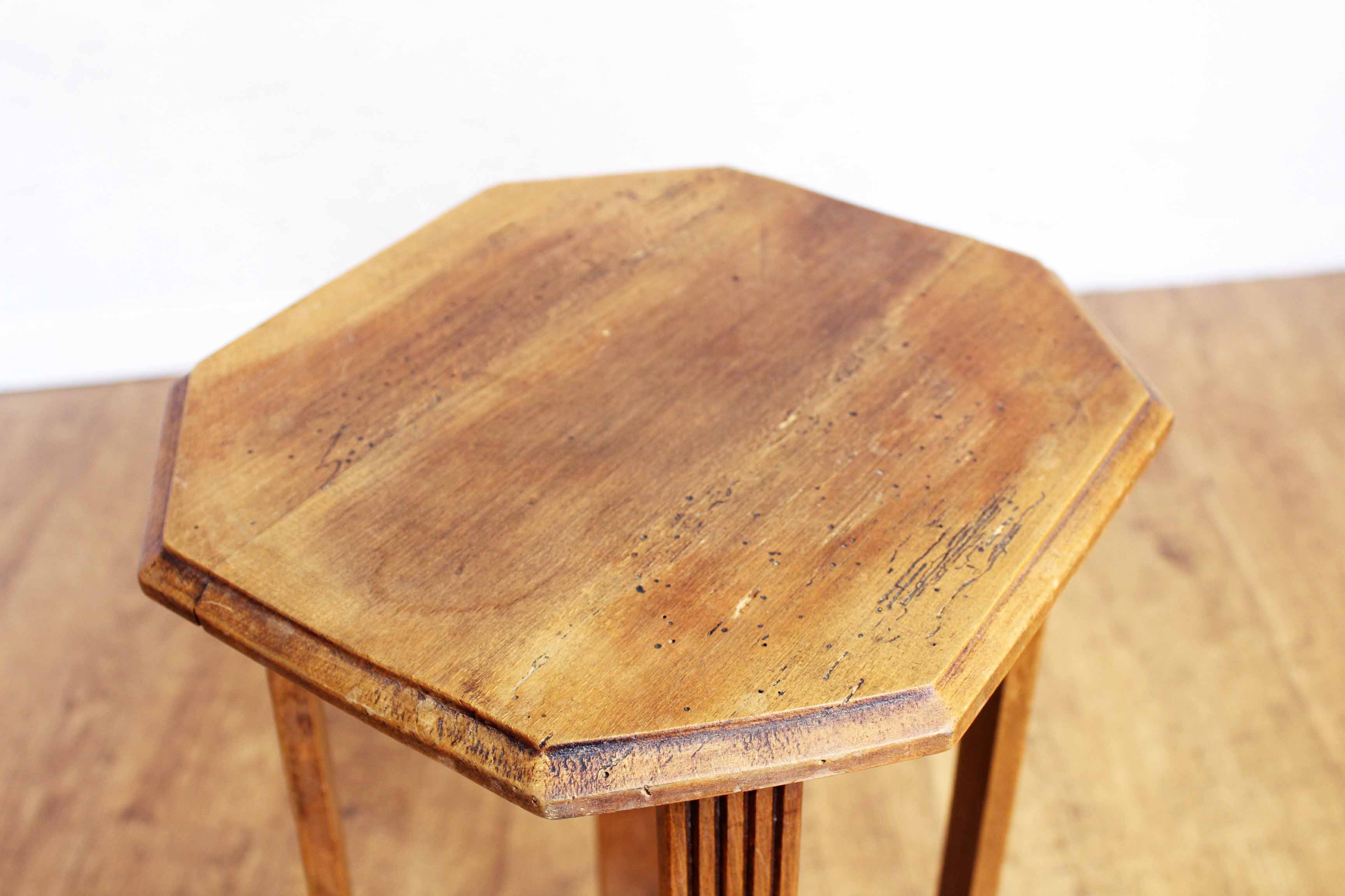 Art Deco side table 30s