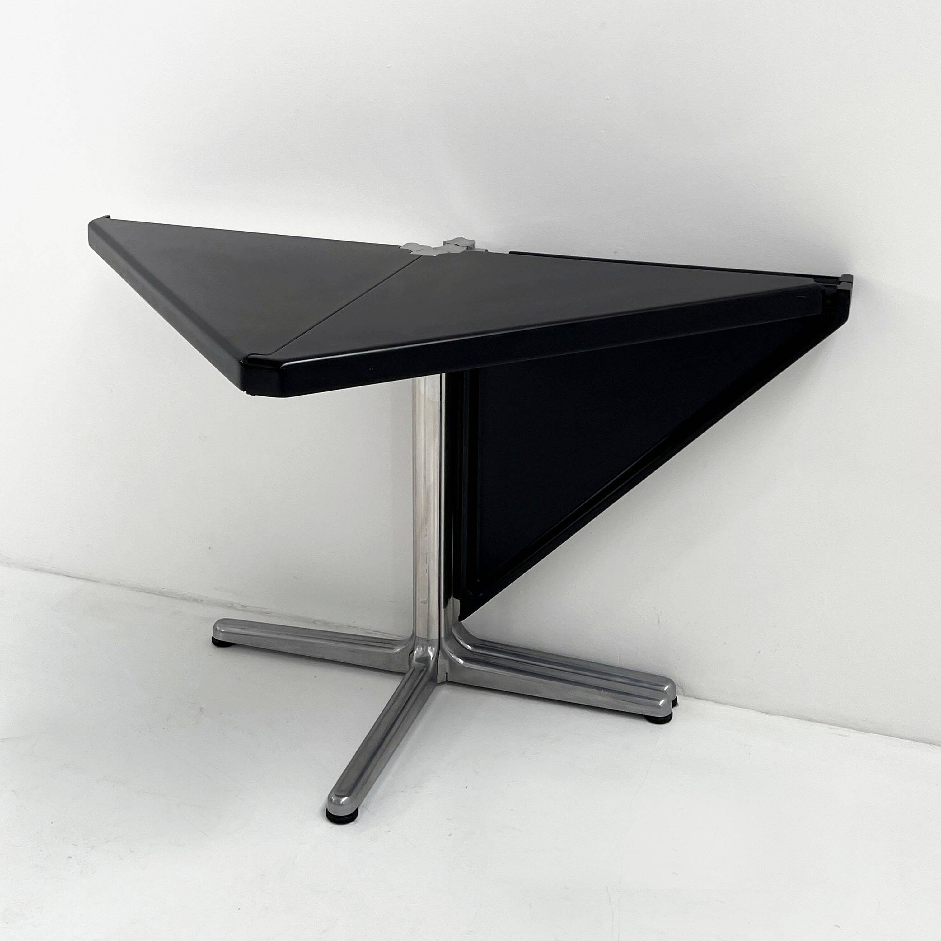 Foldable black table by Giancarlo Piretti for Anonima Castelli, 1970