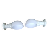 Pair of wall lights from the 1950s in porcelain.