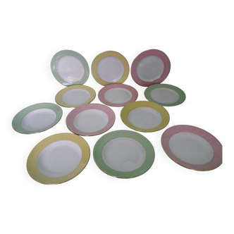 Prestige plates by Lamandinoise, 1950s, 3 colours, Set of 12