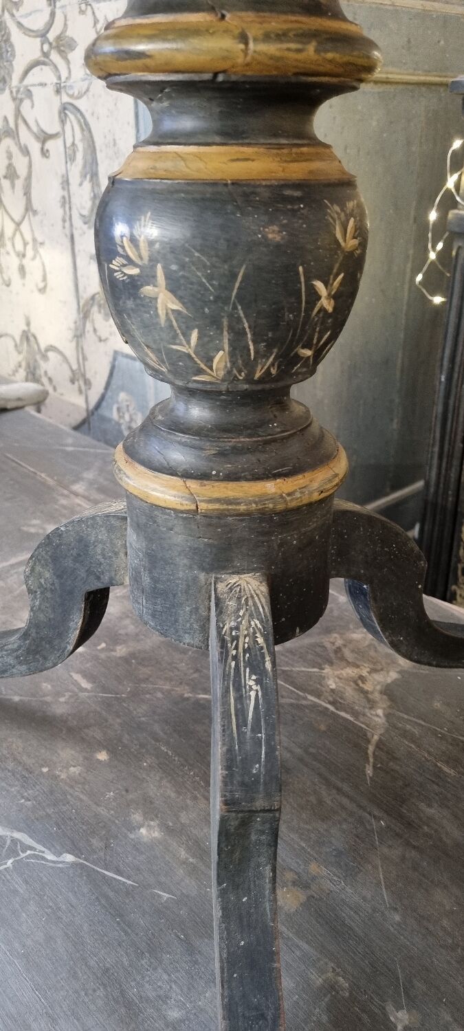 20th century pedestal table